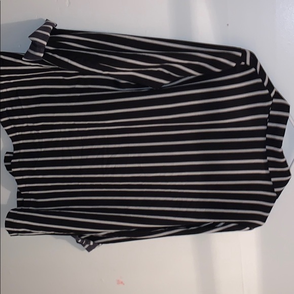 Black and white stripe blazer - Picture 2 of 2